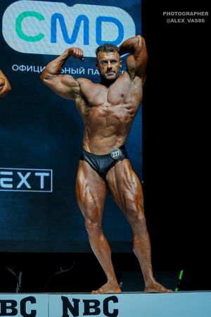 CLASSIC PHYSIQUE НОВИЧКИ